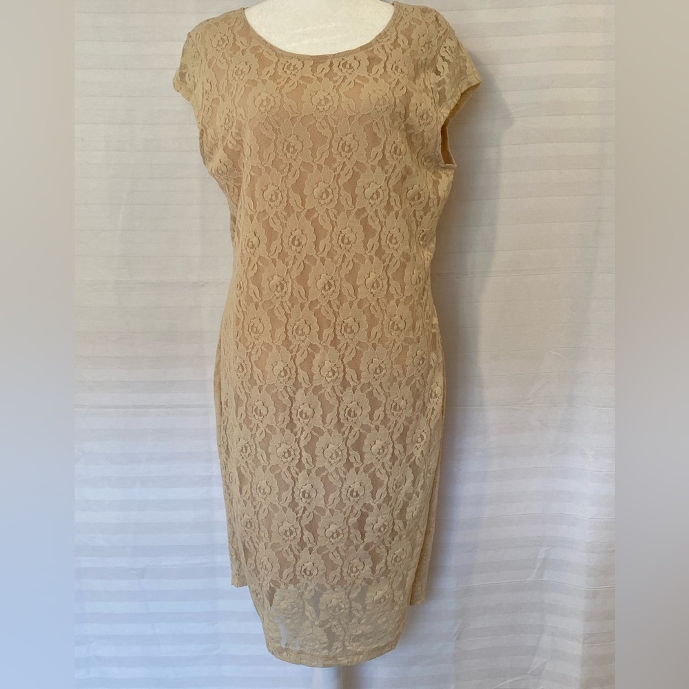 Vero Moda beige lace lined mini dress fairycore delicate feminine cap sleeve